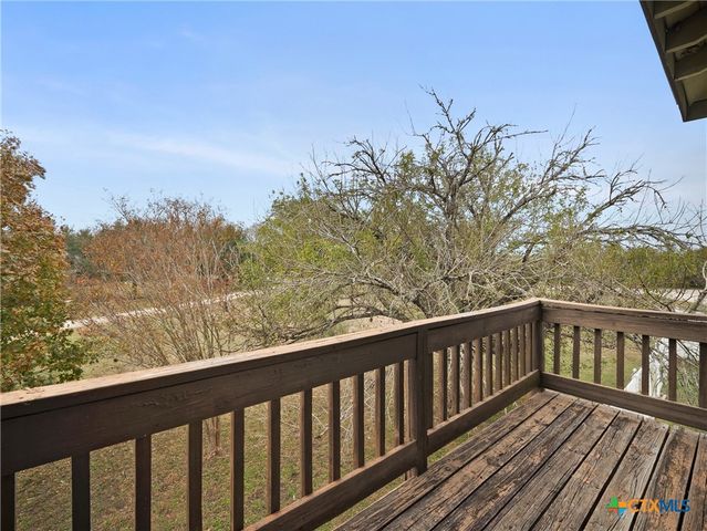 140 Englemann, Seguin, TX 78155