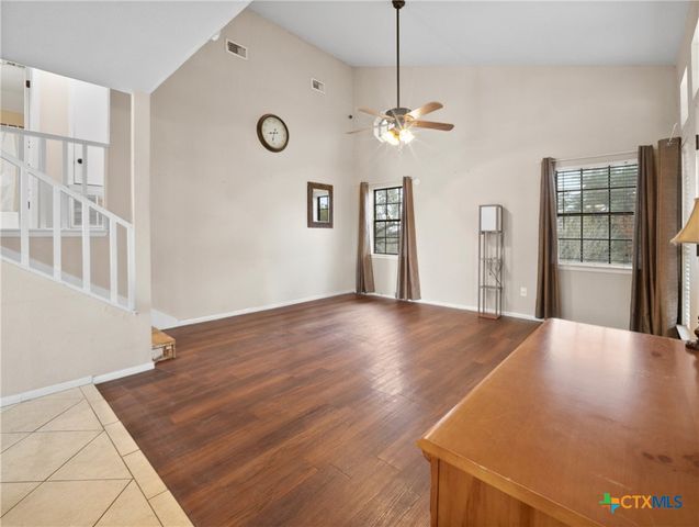 140 Englemann, Seguin, TX 78155