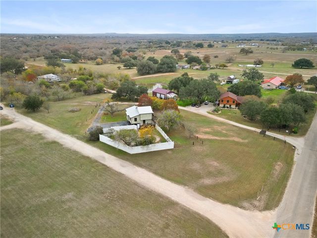 140 Englemann, Seguin, TX 78155