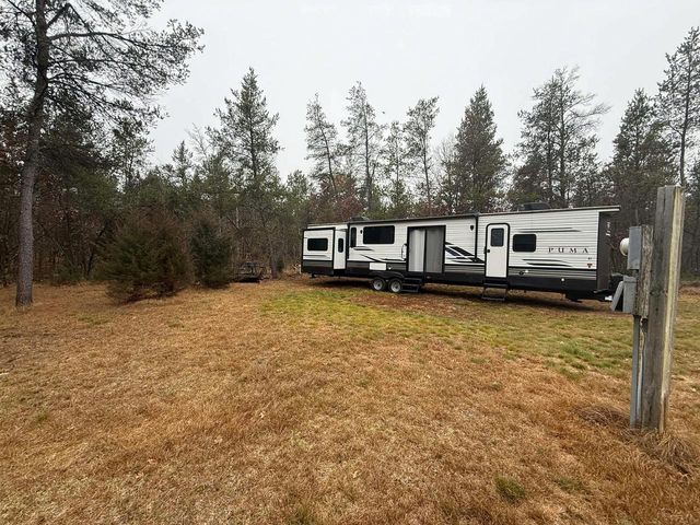 1615 Campfire Road, Nekoosa, WI 54457