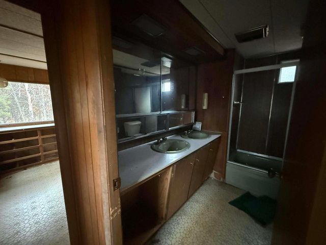 1615 Campfire Road, Nekoosa, WI 54457