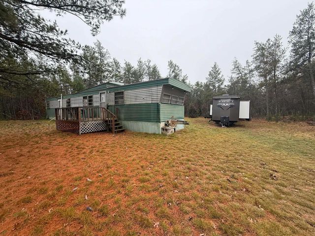 1615 Campfire Road, Nekoosa, WI 54457