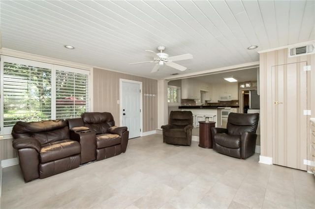 306 Thornton Place, Mobile, AL 36609