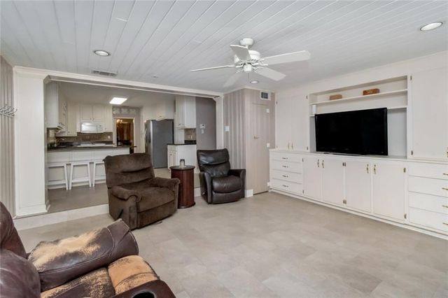 306 Thornton Place, Mobile, AL 36609