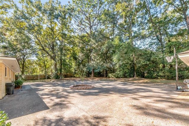 306 Thornton Place, Mobile, AL 36609