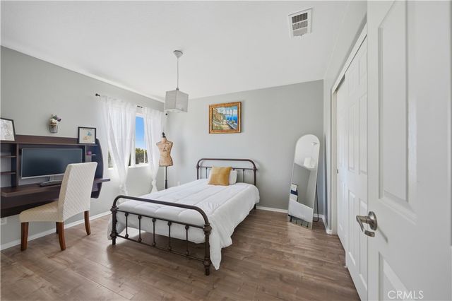 35585 Hawkeye Street, Murrieta, CA 92563