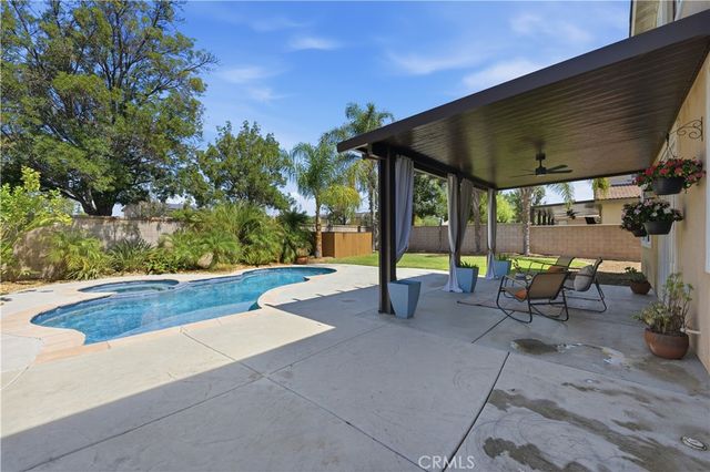 35585 Hawkeye Street, Murrieta, CA 92563