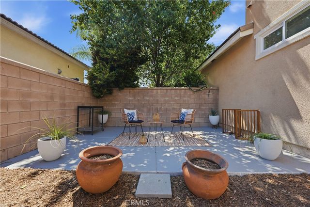 35585 Hawkeye Street, Murrieta, CA 92563