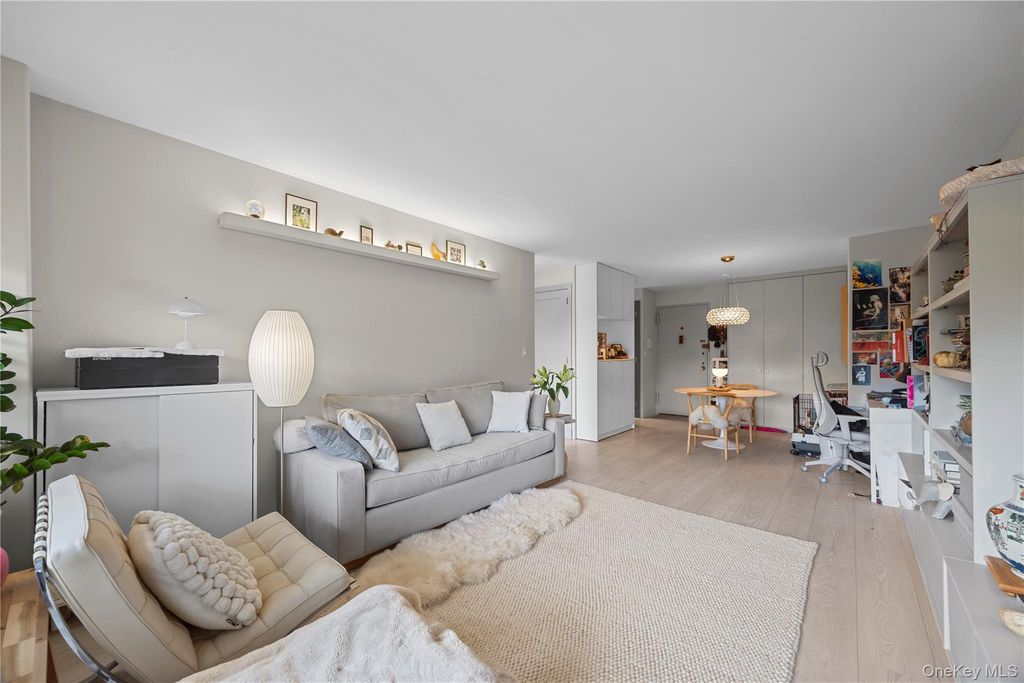 4140 Union Street 4M, Flushing, NY 11355 — photo 4