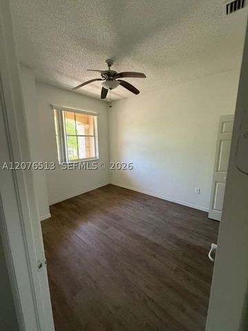 2311 NE 42nd Cir, Homestead, FL 33033