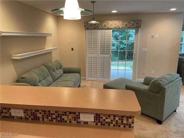 772 Wildberry Circle, Avon Lake, OH 44012