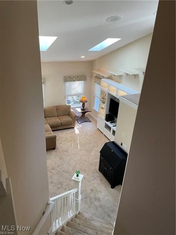 772 Wildberry Circle, Avon Lake, OH 44012