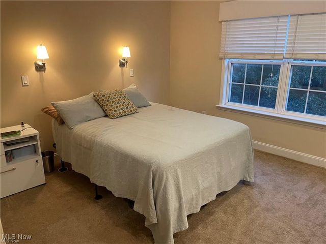 772 Wildberry Circle, Avon Lake, OH 44012