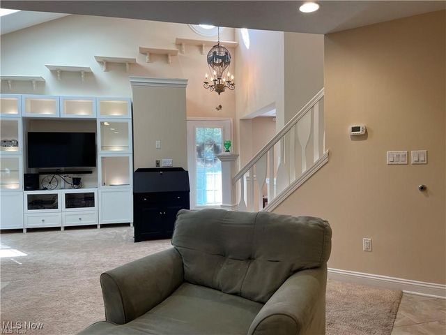 772 Wildberry Circle, Avon Lake, OH 44012