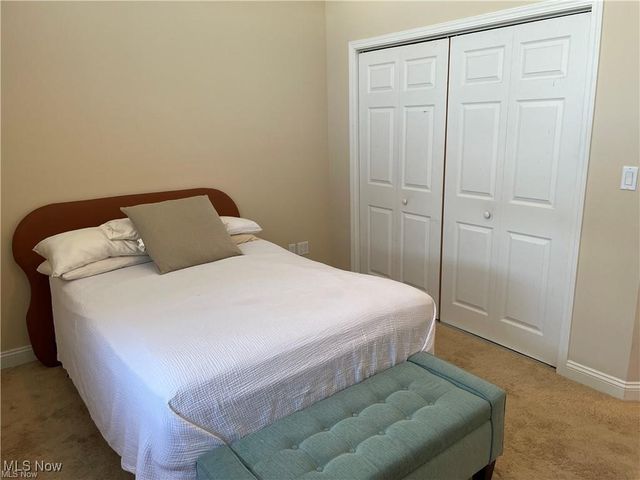 772 Wildberry Circle, Avon Lake, OH 44012