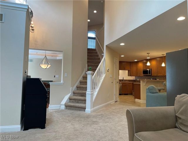 772 Wildberry Circle, Avon Lake, OH 44012