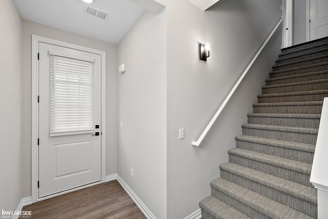 11374 Langfeld Spur, Brighton, MI 48116