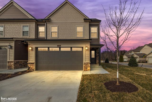 11374 Langfeld Spur, Brighton, MI 48116