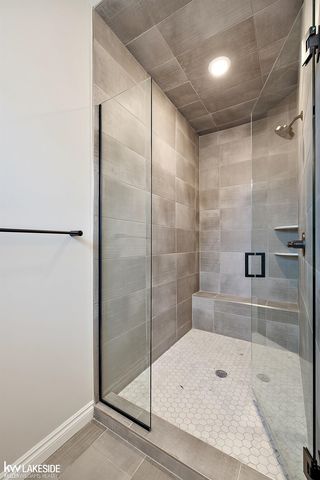 11374 Langfeld Spur, Brighton, MI 48116