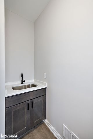 11374 Langfeld Spur, Brighton, MI 48116