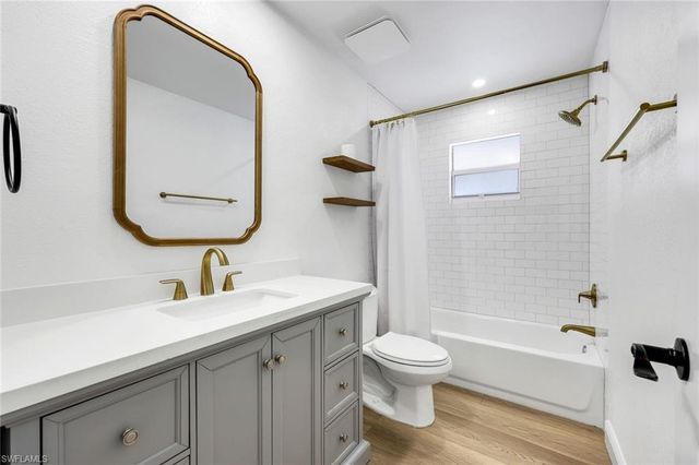 4900 Shady River LN, Fort Myers, FL 33905