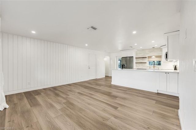 4900 Shady River LN, Fort Myers, FL 33905