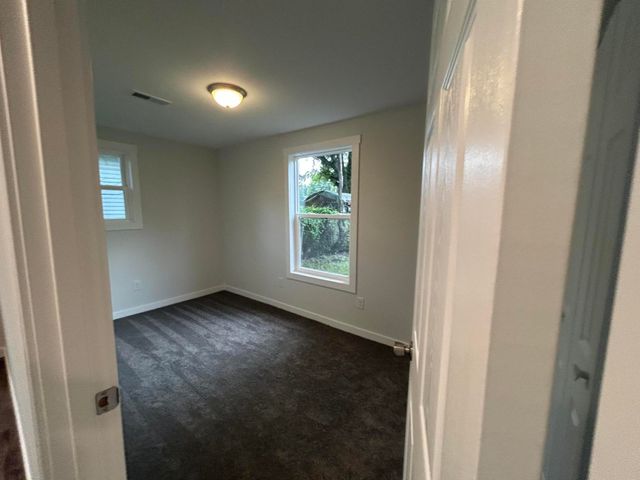 803 Enterprise Street, Buchanan, MI 49107