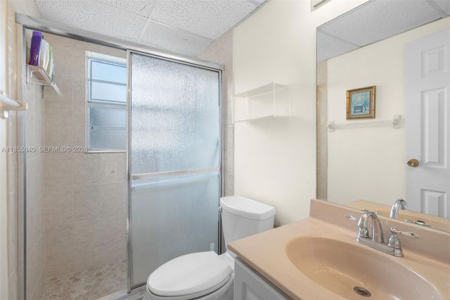 1040 Country Club Drive 309, Margate, FL 33063