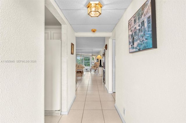 1040 Country Club Drive 309, Margate, FL 33063
