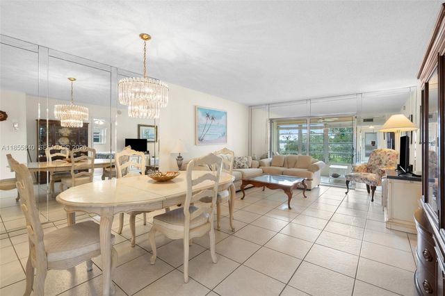 1040 Country Club Drive 309, Margate, FL 33063