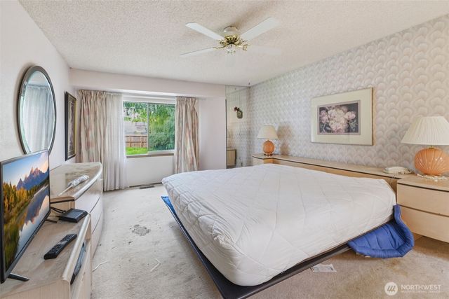 5003 64th Avenue W, University Place, WA 98467