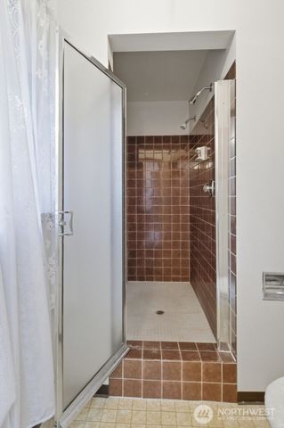 5003 64th Avenue W, University Place, WA 98467