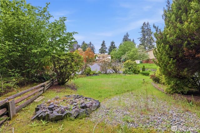 5003 64th Avenue W, University Place, WA 98467