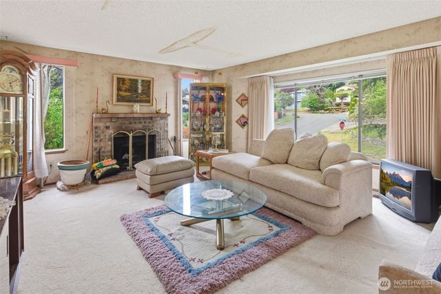 5003 64th Avenue W, University Place, WA 98467