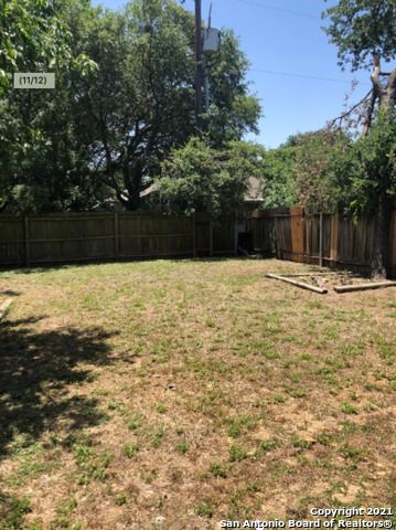 9804 ARDASH LN, San Antonio, TX 78250