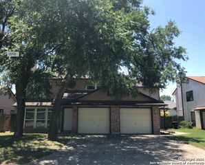 9804 ARDASH LN, San Antonio, TX 78250
