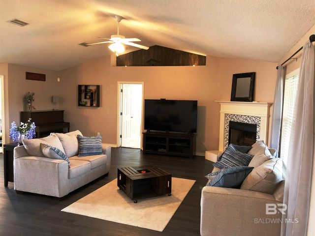 17111 Magellan Boulevard, Fairhope, AL 36532