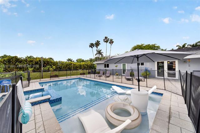 21175 SW 232nd St, Miami, FL 33170