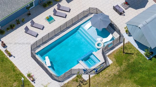 21175 SW 232nd St, Miami, FL 33170