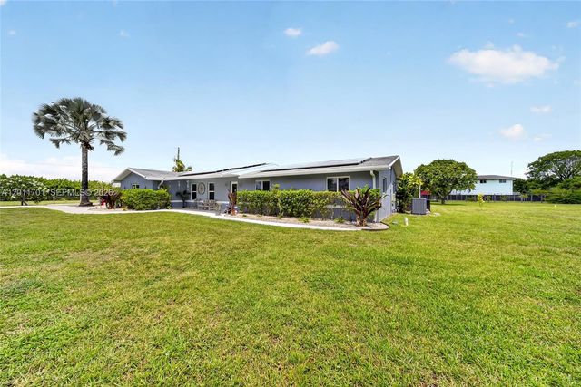 21175 SW 232nd St, Miami, FL 33170