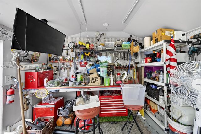 21175 SW 232nd St, Miami, FL 33170