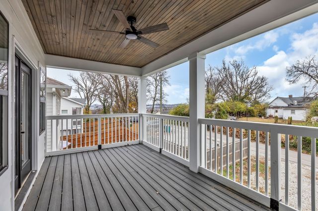 2110B 11th Ave, N, Nashville, TN 37208