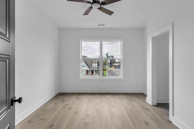 2110B 11th Ave, N, Nashville, TN 37208