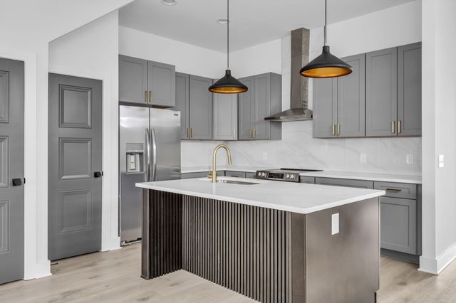 2110B 11th Ave, N, Nashville, TN 37208