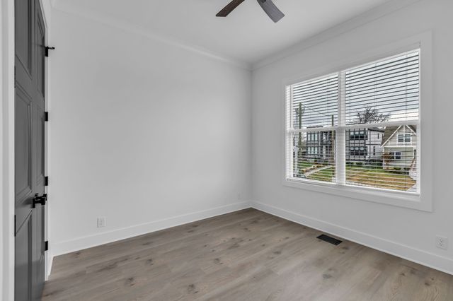 2110B 11th Ave, N, Nashville, TN 37208