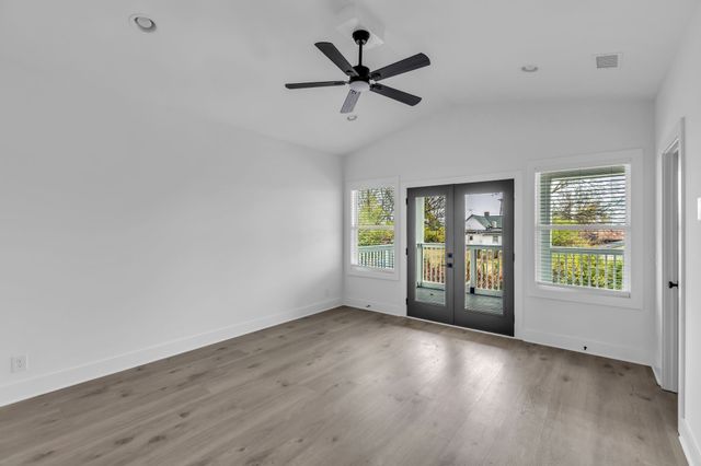 2110B 11th Ave, N, Nashville, TN 37208