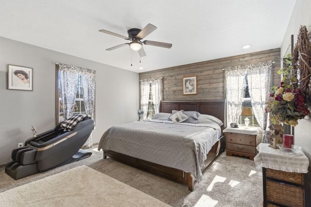 247 Howard Chapel Road, Urbana, MO 65767