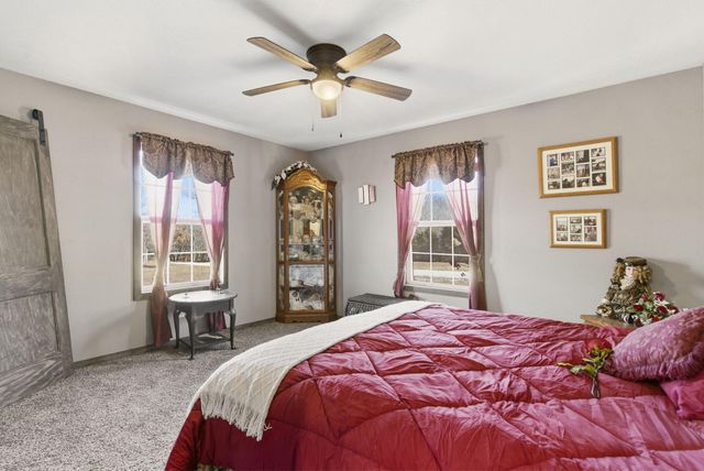 247 Howard Chapel Road, Urbana, MO 65767