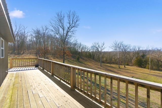 247 Howard Chapel Road, Urbana, MO 65767