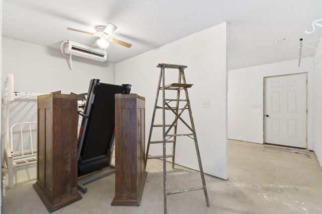 247 Howard Chapel Road, Urbana, MO 65767